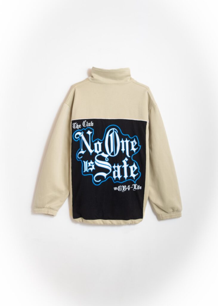 CHAQUETA NO ONE IS SAFE